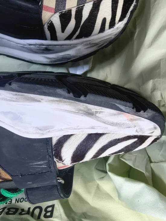 Burberry Multicolored Animal & Check Print Sneakers with Green Laces - Picture 2 of 9